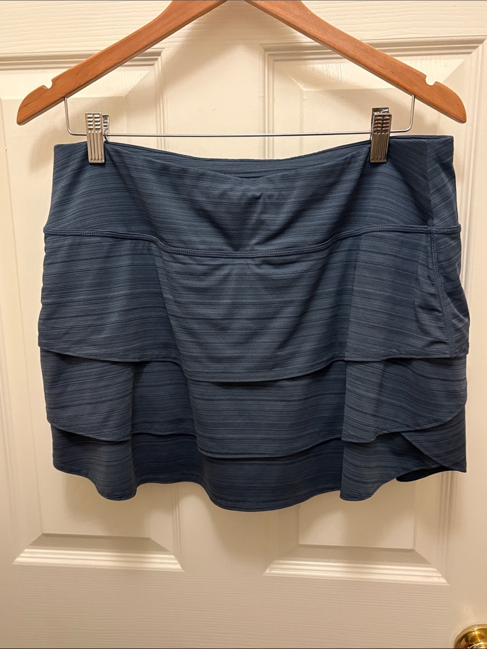 Athleta Slate Blue Layered Skort A155